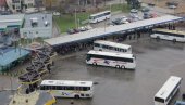 УЖАС У ВЛАДИЧИНОМ ХАНУ: Напали возача аутобуса и поломили му вилицу