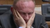 ОВО ВИШЕ НИ ЗА ЛУДНИЦУ НИЈЕ Брнабић Ђиласу: Мора неко стручан да осмисли посебну врсту институције за господина