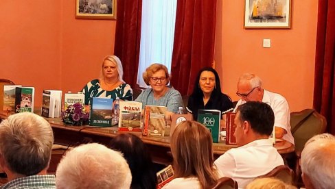 DVE DECENIJE ISTRAŽIVANJA ZAVIČAJNE PROŠLOSTI: U despotovačkoj biblioteci predstavljena dela Stojadina Tomića (FOTO) DVE DECENIJE ISTRAŽIVANJA ZAVIČAJNE PROŠLOSTI: U despotovačkoj biblioteci predstavljena dela Stojadina Tomića (FOTO)