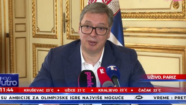 СРЕО САМ МЛАДИЋА ИЗ СРБИЈЕ, НИСАМ ЗНАО ЗА ТА ДВА МЕСТА Вучић испричао анегдоту из Париза - Чули су да ће да се прекопа цела Србија СРЕО САМ МЛАДИЋА ИЗ СРБИЈЕ, НИСАМ ЗНАО ЗА ТА ДВА МЕСТА Вучић испричао анегдоту из Париза - Чули су да ће да се прекопа цела Србија