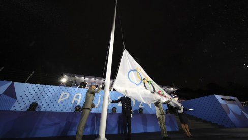 ŠOKANTNA ODLUKA PLIVAČICE: Ispala sa Olimpijskih igara u Parizu, pa sa samo 20 godina odlučila da završi karijeru ŠOKANTNA ODLUKA PLIVAČICE: Ispala sa Olimpijskih igara u Parizu, pa sa samo 20 godina odlučila da završi karijeru