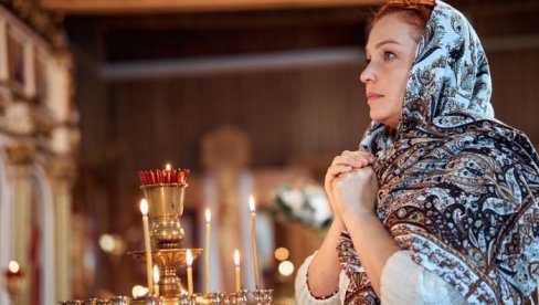 МОЋНА ЗАШТИТА СА НЕБА: Ово су молитве анђелима по данима у недељи (ДЕТАЉАН СПИСАК)