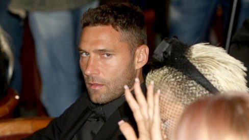TO SU BILI DANI... Duško Tošić podelio dirljivu uspomenu - nedostaje mu (FOTO) TO SU BILI DANI... Duško Tošić podelio dirljivu uspomenu - nedostaje mu (FOTO)