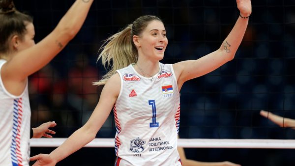 ЗАМЕРИЛЕ СМО ЂОКОВИЋУ: Српска одбојкашица се нашалила на рачун српског тенисера ЗАМЕРИЛЕ СМО ЂОКОВИЋУ: Српска одбојкашица се нашалила на рачун српског тенисера