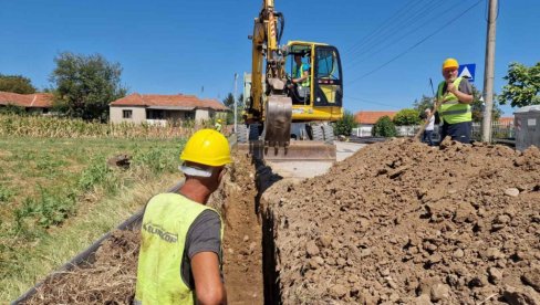 ČEKMIN DOBIJA VODU: Ulaganje u novu infrastrukturu ČEKMIN DOBIJA VODU: Ulaganje u novu infrastrukturu