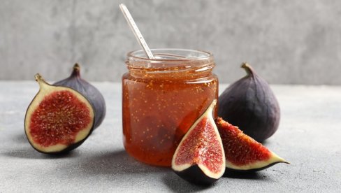 RECEPT ZA DOMAĆI DŽEM OD SMOKAVA: Namaz lepši od bilo kojeg krema RECEPT ZA DOMAĆI DŽEM OD SMOKAVA: Namaz lepši od bilo kojeg krema