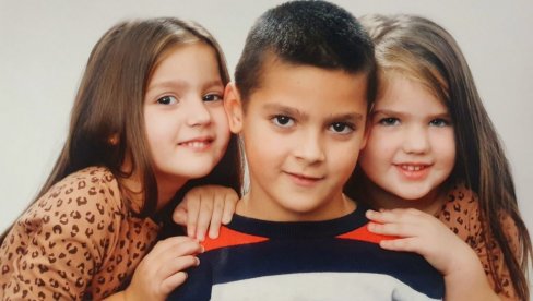 MI KRNIĆI PRAVIMO TIM ZA OI: Zrenjaninka koja živi u selu Konak sa mužem i troje dece i tri bebe u stomaku, u šali, najavljuje MI KRNIĆI PRAVIMO TIM ZA OI: Zrenjaninka koja živi u selu Konak sa mužem i troje dece i tri bebe u stomaku, u šali, najavljuje