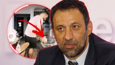 IZNENADIĆETE SE: Otac mu ima milione, a evo kako sin Vlada Divca zarađuje za život (FOTO) IZNENADIĆETE SE: Otac mu ima milione, a evo kako sin Vlada Divca zarađuje za život (FOTO)