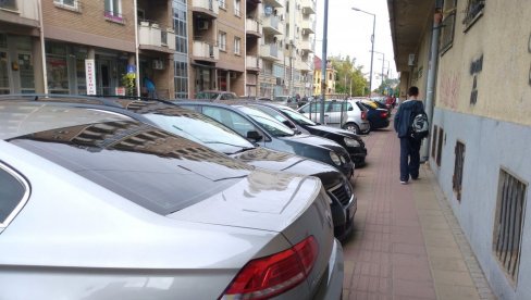 PARKIRANJE U POŽAREVCU: Od sutra primena izmenjenog cenovnika PARKIRANJE U POŽAREVCU: Od sutra primena izmenjenog cenovnika