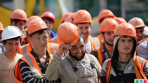 ЗА ПАСОШ - ДВЕ ГОДИНЕ У АРМИЈУ! Странци који желе да добију руско држављанство мораће да се пријаве у војну евиденцију ЗА ПАСОШ - ДВЕ ГОДИНЕ У АРМИЈУ! Странци који желе да добију руско држављанство мораће да се пријаве у војну евиденцију