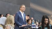 ДАНИ СЕЋАЊА И ТУГЕ ЗБОГ ИЗГУБЉЕНЕ СРПСКЕ ДЕЦЕ: Вучић на обележавању 29 година од Олује ДАНИ СЕЋАЊА И ТУГЕ ЗБОГ ИЗГУБЉЕНЕ СРПСКЕ ДЕЦЕ: Вучић на обележавању 29 година од Олује