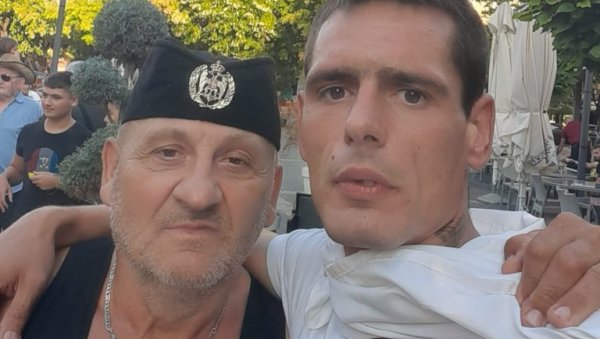 РАЂАЊЕ ЗЕЛЕНО-ДЕСНОГ ФРОНТА: Четници на еколошком протесту у Параћину РАЂАЊЕ ЗЕЛЕНО-ДЕСНОГ ФРОНТА: Четници на еколошком протесту у Параћину