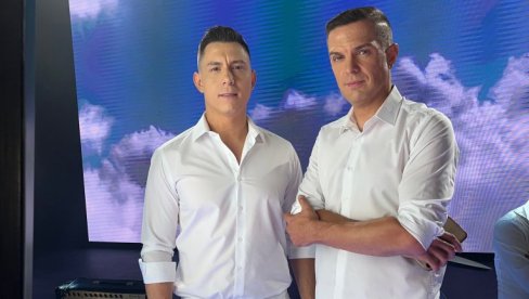 MLADENCI SPREMITE SE: Dijamanti dali novu svadbenu himnu (FOTO/VIDEO) MLADENCI SPREMITE SE: Dijamanti dali novu svadbenu himnu (FOTO/VIDEO)