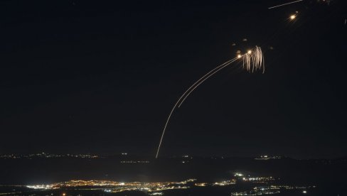 ISPALJENE RAKETE NA IZRAEL: Iran napada, dejstvuje PVO ISPALJENE RAKETE NA IZRAEL: Iran napada, dejstvuje PVO