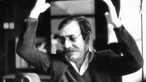 PSOVKA KAO OPTUŽBA NAMRGOĐENOG DOBRIČINE: Knjiga NJim samim: Zapisi iz života otkriva sasvim drugačijeg Zorana Radmilovića (1933-1985) PSOVKA KAO OPTUŽBA NAMRGOĐENOG DOBRIČINE: Knjiga NJim samim: Zapisi iz života otkriva sasvim drugačijeg Zorana Radmilovića (1933-1985)