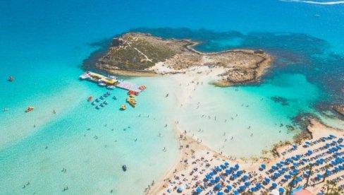 Otkrivamo zvanično najlepše plaže u Evropi za 2024. sa sjajnim provodom po last minute cenama Otkrivamo zvanično najlepše plaže u Evropi za 2024. sa sjajnim provodom po last minute cenama