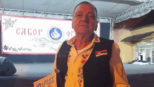 40. САБОР ФРУЛАША У ГРЉАНУ: Миловану Гвозденовићу титула свеукупног победника (Фото) 40. САБОР ФРУЛАША У ГРЉАНУ: Миловану Гвозденовићу титула свеукупног победника (Фото)