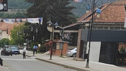 KURTI HOĆE NOVU KRIZU NA SEVERU KIM! Pripadnici tzv. kosovske policije upali u prostorije Pošte Srbije u sve četiri opštine KURTI HOĆE NOVU KRIZU NA SEVERU KIM! Pripadnici tzv. kosovske policije upali u prostorije Pošte Srbije u sve četiri opštine