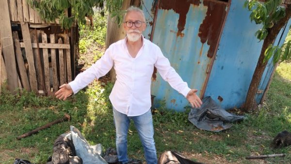 БЕЛОМ СТИЖУ ЈУСТИН И НИКОЛАЈ: Увећава се јединствена галерија скулптура знаменитих Ваљеваца под ведрим небом на Повлену БЕЛОМ СТИЖУ ЈУСТИН И НИКОЛАЈ: Увећава се јединствена галерија скулптура знаменитих Ваљеваца под ведрим небом на Повлену