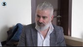 ŠOLAKOV DIREKTOR NA OPTUŽENIČKOJ KLUPI: Nema kraja skandalima sa Junajted grupom ŠOLAKOV DIREKTOR NA OPTUŽENIČKOJ KLUPI: Nema kraja skandalima sa Junajted grupom