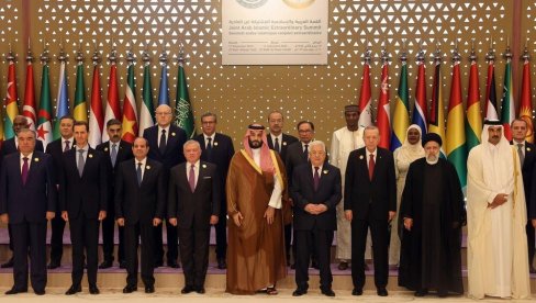 IRAN I PAKISTAN PODIGLI SVE NA NOGE: Hitan sastanak muslimanskih zemalja, svih 57 država se odazvalo pozivu IRAN I PAKISTAN PODIGLI SVE NA NOGE: Hitan sastanak muslimanskih zemalja, svih 57 država se odazvalo pozivu