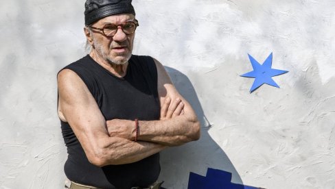 DELA VELIKOG FORMATA ALEKSANDRA CVETKOVIĆA NA IZLOŽBI NOVI ZAPISI ARMIŽADURA: Morski alas iz Delibladske peščare DELA VELIKOG FORMATA ALEKSANDRA CVETKOVIĆA NA IZLOŽBI NOVI ZAPISI ARMIŽADURA: Morski alas iz Delibladske peščare