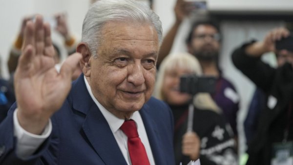 НЕ МОЖЕМО ТО ДА УРАДИМО. ТО НИЈЕ ДО НАС: Лопез Обрадор одбио захтев да ухапси Путина НЕ МОЖЕМО ТО ДА УРАДИМО. ТО НИЈЕ ДО НАС: Лопез Обрадор одбио захтев да ухапси Путина