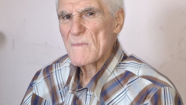 ЈОШ ЧУЈЕМ ВАПАЈ ИЗ НИКШИЋКИХ ЈАМА: Стеван Вујичић (85) тражи да се после осам деценија кости страдалника изваде и достојно сахране ЈОШ ЧУЈЕМ ВАПАЈ ИЗ НИКШИЋКИХ ЈАМА: Стеван Вујичић (85) тражи да се после осам деценија кости страдалника изваде и достојно сахране