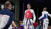 ALEKSANDRA PERIŠIĆ U SUZAMA POSLE VELIKOG USPEHA: Drago mi je zbog medalje, ali žao što nije zlatna ALEKSANDRA PERIŠIĆ U SUZAMA POSLE VELIKOG USPEHA: Drago mi je zbog medalje, ali žao što nije zlatna