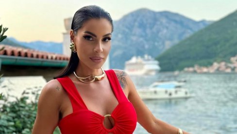 MIA BORISAVLJEVIĆ U VELIKOM INTERVJUU ZA NOVOSTI: Nijednu notu u karijeri ne bih menjala (FOTO) MIA BORISAVLJEVIĆ U VELIKOM INTERVJUU ZA NOVOSTI: Nijednu notu u karijeri ne bih menjala (FOTO)