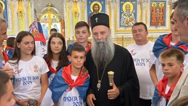 ПАТРИЈАРХ УГОСТИО ДЕЦУ СПОРТИСТЕ ИЗ РЕГИОНА У СВЕТОСАВСКОМ ХРАМУ: Учествовали и малишани са КиМ (ФОТО) ПАТРИЈАРХ УГОСТИО ДЕЦУ СПОРТИСТЕ ИЗ РЕГИОНА У СВЕТОСАВСКОМ ХРАМУ: Учествовали и малишани са КиМ (ФОТО)