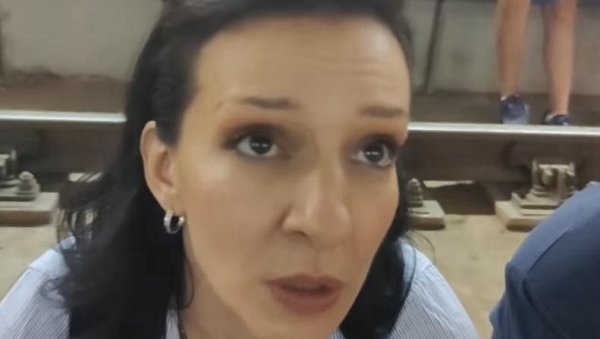 ВУЧИЋ О МАРИНИКИ ТЕПИЋ: У њено време је 0 метара пруге изграђено, а просечна брзина возова је била 26 километара на сат ВУЧИЋ О МАРИНИКИ ТЕПИЋ: У њено време је 0 метара пруге изграђено, а просечна брзина возова је била 26 километара на сат
