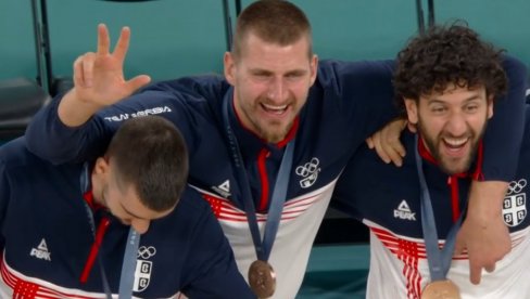 ČAK SU I RUSI U ŠOKU: Nikola Jokić još uvek slavi! Strašno nam je i da pretpostavimo šta će biti ako... ČAK SU I RUSI U ŠOKU: Nikola Jokić još uvek slavi! Strašno nam je i da pretpostavimo šta će biti ako...