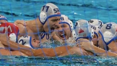 OLIMPIJSKO NEBO DANAS JE PREKRIVENO NAŠOM TROBOJKOM: Vučić čestitao vaterpolistima osvojeno zlato na OI - Bravo delfini! OLIMPIJSKO NEBO DANAS JE PREKRIVENO NAŠOM TROBOJKOM: Vučić čestitao vaterpolistima osvojeno zlato na OI - Bravo delfini!