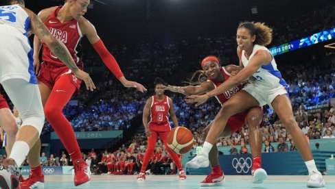 KAKAV KRAJ OLIMPIJADE! Neverovatan trijumf za istoriju, Amerikanke jedva sprečile senzaciju i rastužile više od milijardu ljudi KAKAV KRAJ OLIMPIJADE! Neverovatan trijumf za istoriju, Amerikanke jedva sprečile senzaciju i rastužile više od milijardu ljudi