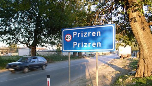 OSTALI SAMO ZIDOVI: U selu Novake kod Prizrena izgorele tri kuće srpskih povratnika OSTALI SAMO ZIDOVI: U selu Novake kod Prizrena izgorele tri kuće srpskih povratnika