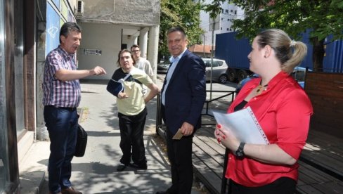INKLUZIJADA U ZVEZDARSKOJ ŠUMI: Opština Zvezdara pomaže osobe sa invaliditetom INKLUZIJADA U ZVEZDARSKOJ ŠUMI: Opština Zvezdara pomaže osobe sa invaliditetom