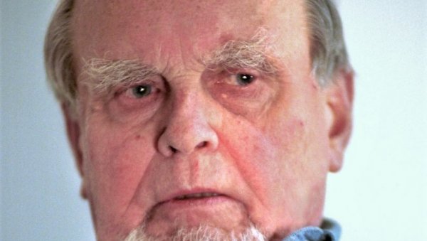 НЕЋУ ДА БУДЕМ СПОМЕНИК: Песник Чеслав Милош, који је напустио овај свет пре 20 година, ово поручио на уручењу Нобела НЕЋУ ДА БУДЕМ СПОМЕНИК: Песник Чеслав Милош, који је напустио овај свет пре 20 година, ово поручио на уручењу Нобела