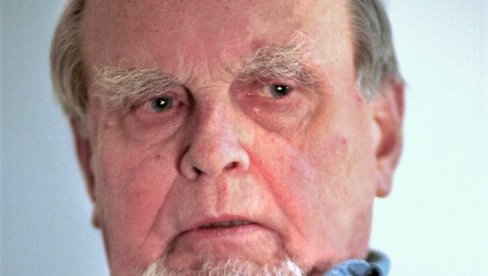 NEĆU DA BUDEM SPOMENIK: Pesnik Česlav Miloš, koji je napustio ovaj svet pre 20 godina, ovo poručio na uručenju Nobela NEĆU DA BUDEM SPOMENIK: Pesnik Česlav Miloš, koji je napustio ovaj svet pre 20 godina, ovo poručio na uručenju Nobela