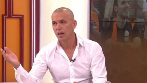 SRAMNO! Vođa protesta Topalko za N1 tvrdi: U Srebrenici je bio genocid! SRAMNO! Vođa protesta Topalko za N1 tvrdi: U Srebrenici je bio genocid!