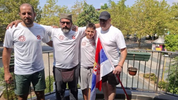 ХОДОЧАШЋЕ ДУГО ВИШЕ ОД 400 КИЛОМЕТАРА: Овако је петоро путника кренуло од Новог Сада до Манастира Светог Луке у Жупи (ФОТО) ХОДОЧАШЋЕ ДУГО ВИШЕ ОД 400 КИЛОМЕТАРА: Овако је петоро путника кренуло од Новог Сада до Манастира Светог Луке у Жупи (ФОТО)