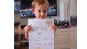 СРЕЋА ЈЕ КАД НИШТА НЕ БОЛИ Дечак Марко има тешко обољење коже и потребна му је помоћ СРЕЋА ЈЕ КАД НИШТА НЕ БОЛИ Дечак Марко има тешко обољење коже и потребна му је помоћ
