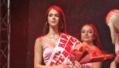 МИЛИЦА ЈЕ МИС КАРАНФИЛ ДЕВОЈЧЕ ЗА 2024: Врањанка освојила титулу на Данима каранфила МИЛИЦА ЈЕ МИС КАРАНФИЛ ДЕВОЈЧЕ ЗА 2024: Врањанка освојила титулу на Данима каранфила