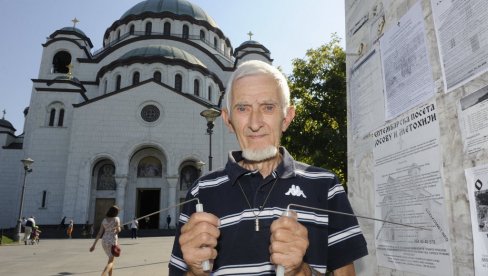 ZEMLJA U JASENOVCU VEČNO PAMTI BOL I PATNJU: Rašljar Dušan Kovačević obišao trećinu planete u potrazi za nevidljivim energijama (FOTO) ZEMLJA U JASENOVCU VEČNO PAMTI BOL I PATNJU: Rašljar Dušan Kovačević obišao trećinu planete u potrazi za nevidljivim energijama (FOTO)