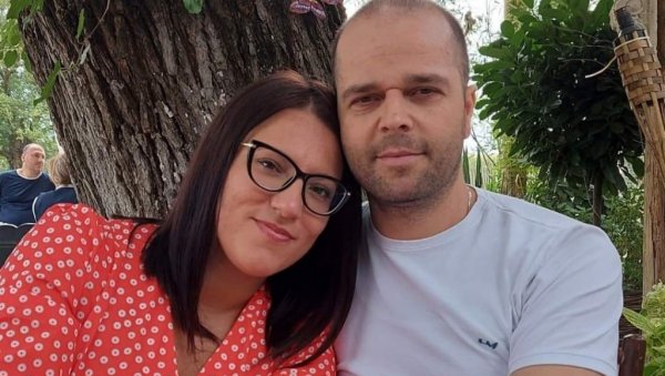 АНТИТЕЛА ОДБИЈАЈУ БУБРЕГ ИЗ ЉУБАВИ: Из Падове стигла вест да Ивана Тонковић ипак не може да буде донор свом супругу Михајлу АНТИТЕЛА ОДБИЈАЈУ БУБРЕГ ИЗ ЉУБАВИ: Из Падове стигла вест да Ивана Тонковић ипак не може да буде донор свом супругу Михајлу