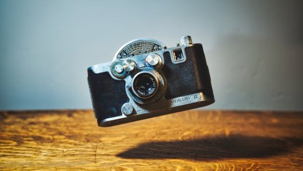 СВЕТСКИ ДАН ФОТОГРАФИЈЕ: Проналазак који је променио свет СВЕТСКИ ДАН ФОТОГРАФИЈЕ: Проналазак који је променио свет