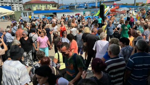 UŽIVANJE UPRKOS KIŠI: U okviru otvorenog dana, atrakcije u Jagodini besplatno posetilo 9.000 turista UŽIVANJE UPRKOS KIŠI: U okviru otvorenog dana, atrakcije u Jagodini besplatno posetilo 9.000 turista