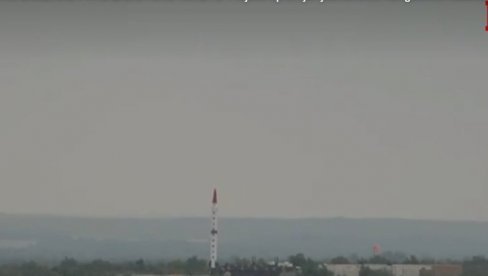 PAKISTAN LANSIRAO PRVU BALISTIČKU RAKETU: Projektil opremljen jedinstvenim navigacionim sistemom (VIDEO) PAKISTAN LANSIRAO PRVU BALISTIČKU RAKETU: Projektil opremljen jedinstvenim navigacionim sistemom (VIDEO)
