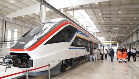 PRVI BRZI VOZ DO SUBOTICE 25. NOVEMBRA: Od Beograda do mađarske granice za samo 70 minuta PRVI BRZI VOZ DO SUBOTICE 25. NOVEMBRA: Od Beograda do mađarske granice za samo 70 minuta