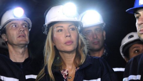 MINISTARKA ĐEDOVIĆ ODGOVORILA ĐILASU: Zakon o rudarstvu je promenjen dok je on bio na vlasti, ali na štetu države! MINISTARKA ĐEDOVIĆ ODGOVORILA ĐILASU: Zakon o rudarstvu je promenjen dok je on bio na vlasti, ali na štetu države!